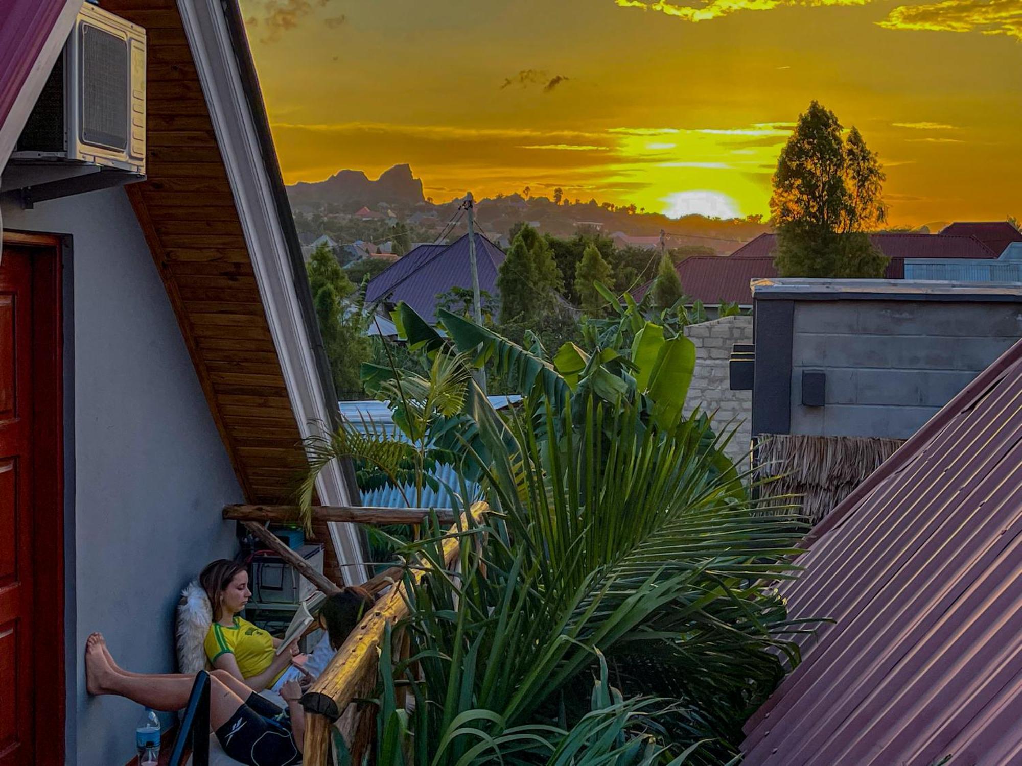 Home Villa アルーシャ エクステリア 写真
