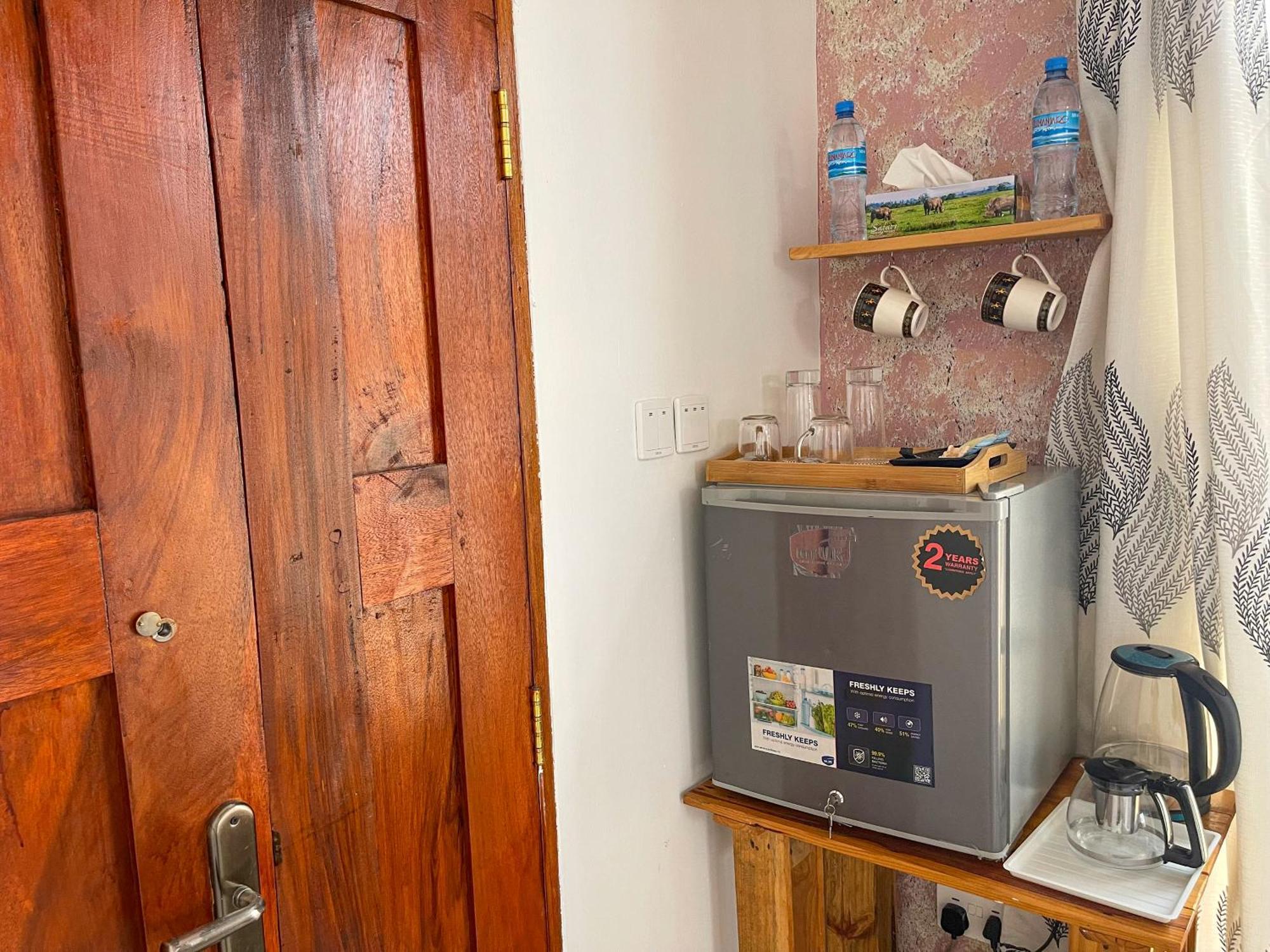 Home Villa アルーシャ エクステリア 写真