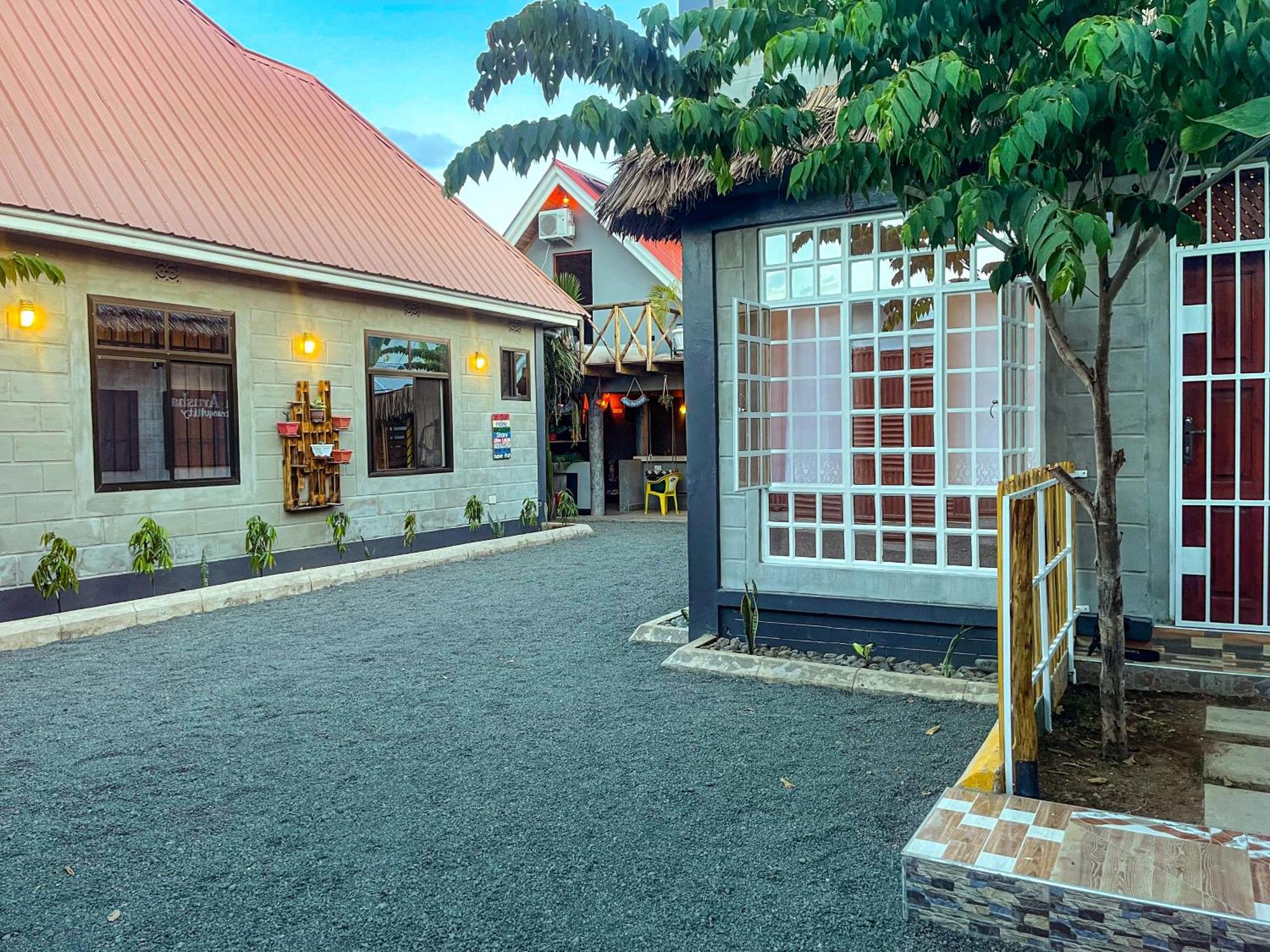 Home Villa アルーシャ エクステリア 写真